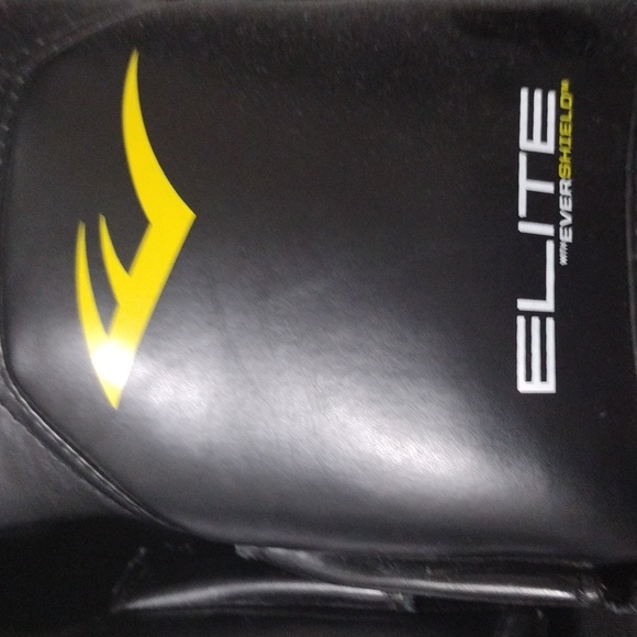 Boxing gloves - Picture 4 of 4